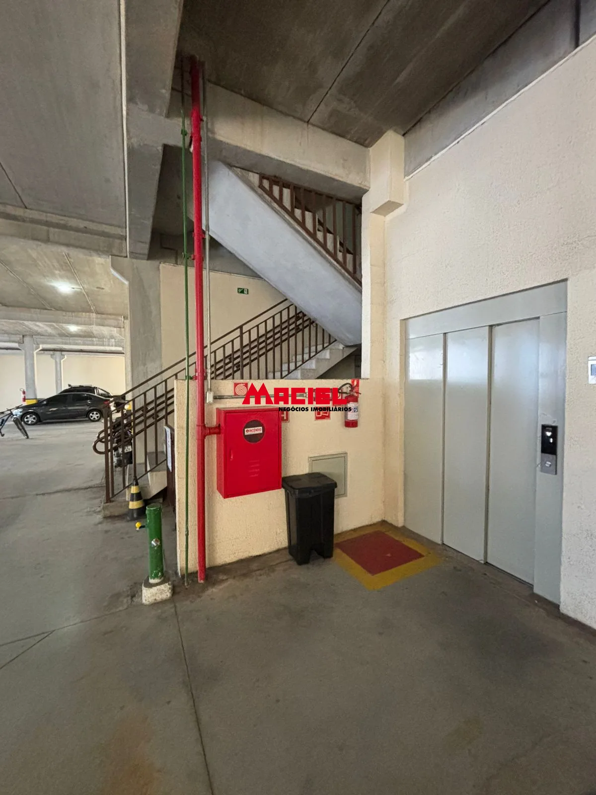 Comprar Apartamento / Padr&atilde;o em S&atilde;o Jos&eacute; dos Campos R$ 330.000,00 - Foto 16