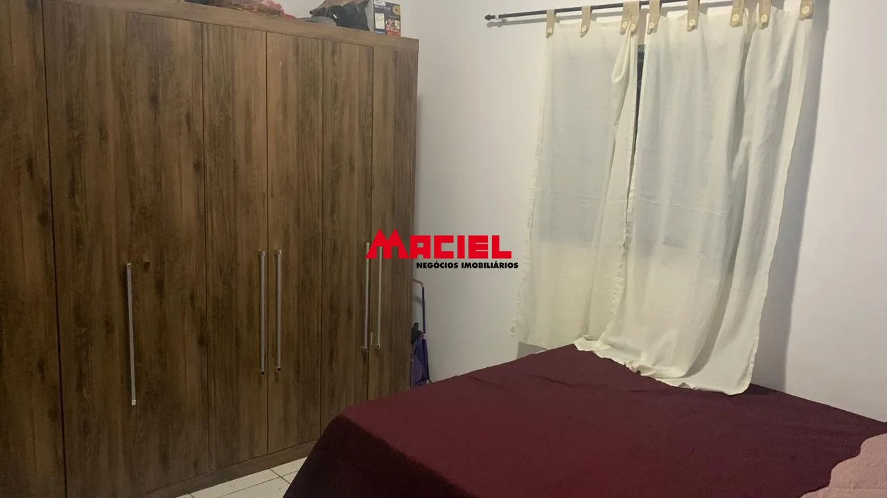 Comprar Casa / Padr&atilde;o em S&atilde;o Jos&eacute; dos Campos R$ 240.000,00 - Foto 1