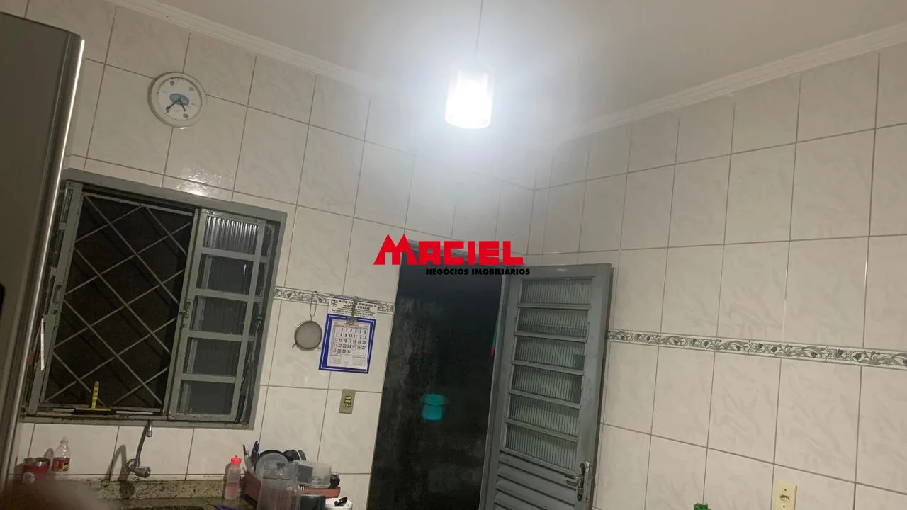 Comprar Casa / Padr&atilde;o em S&atilde;o Jos&eacute; dos Campos R$ 240.000,00 - Foto 8