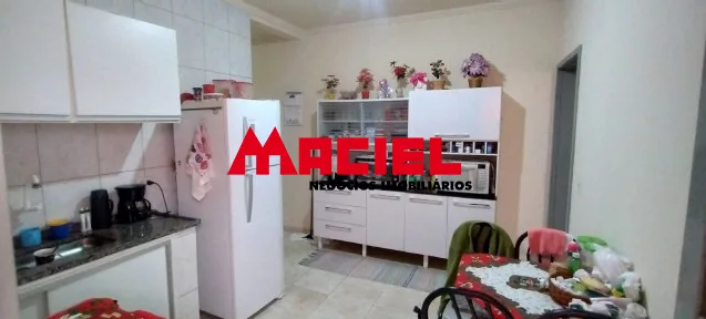 Comprar Casa / Padr&atilde;o em S&atilde;o Jos&eacute; dos Campos R$ 360.000,00 - Foto 3