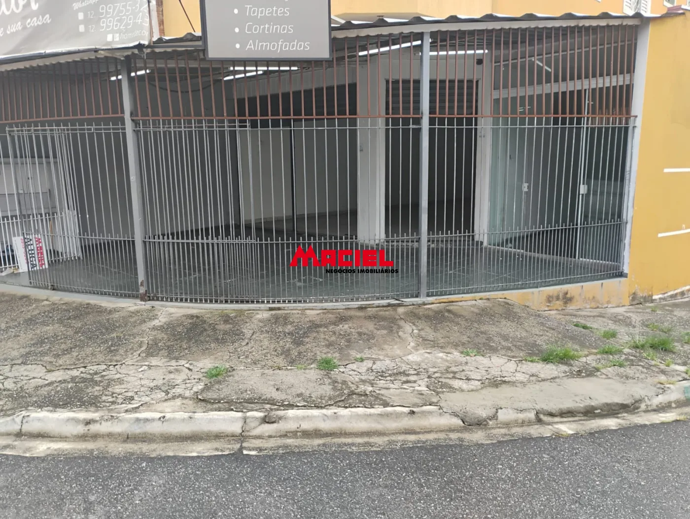 Alugar Comercial / Ponto Comercial em S&atilde;o Jos&eacute; dos Campos R$ 3.800,00 - Foto 3