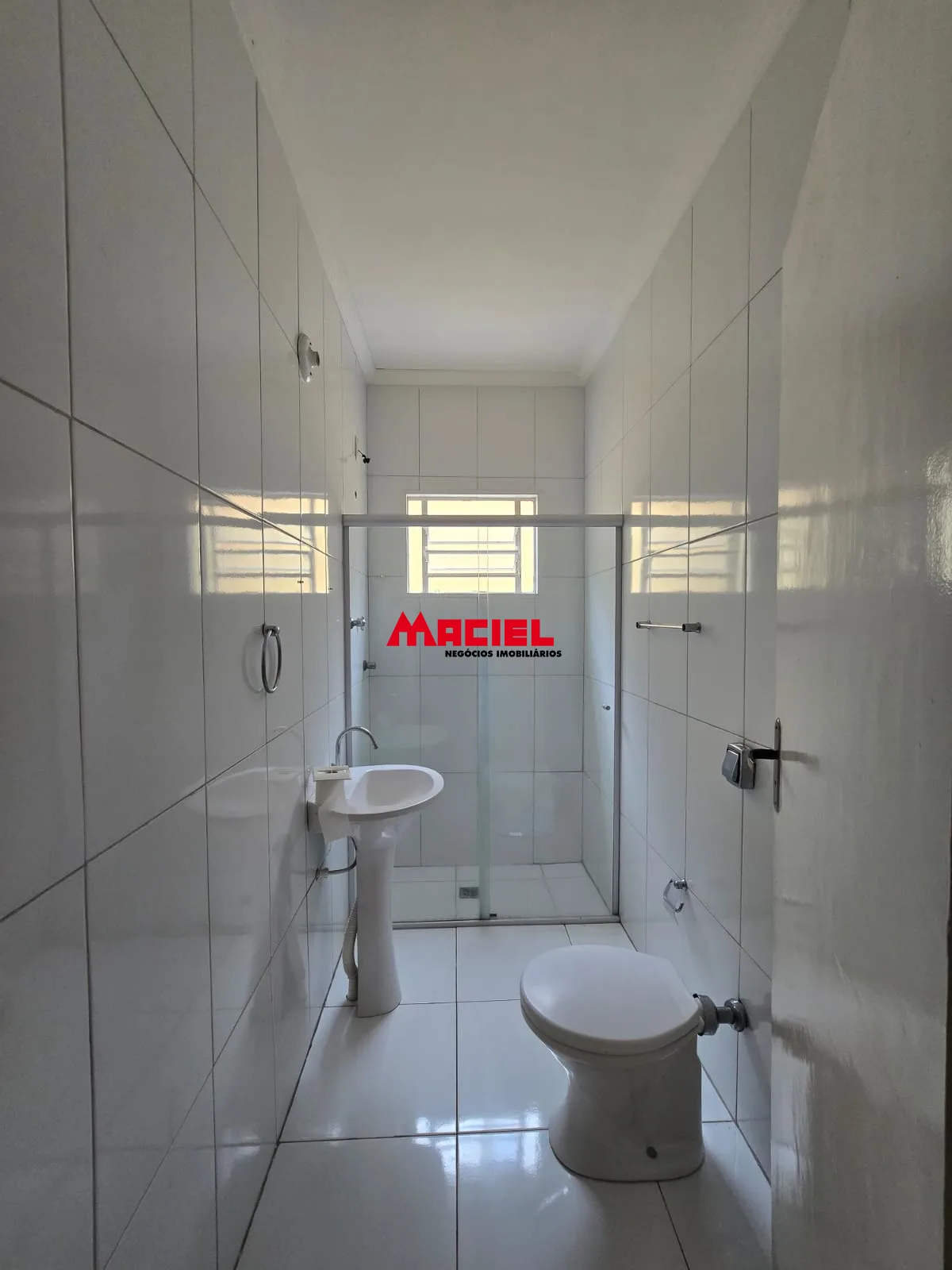 Comprar Casa / Padr&atilde;o em S&atilde;o Jos&eacute; dos Campos R$ 490.000,00 - Foto 4
