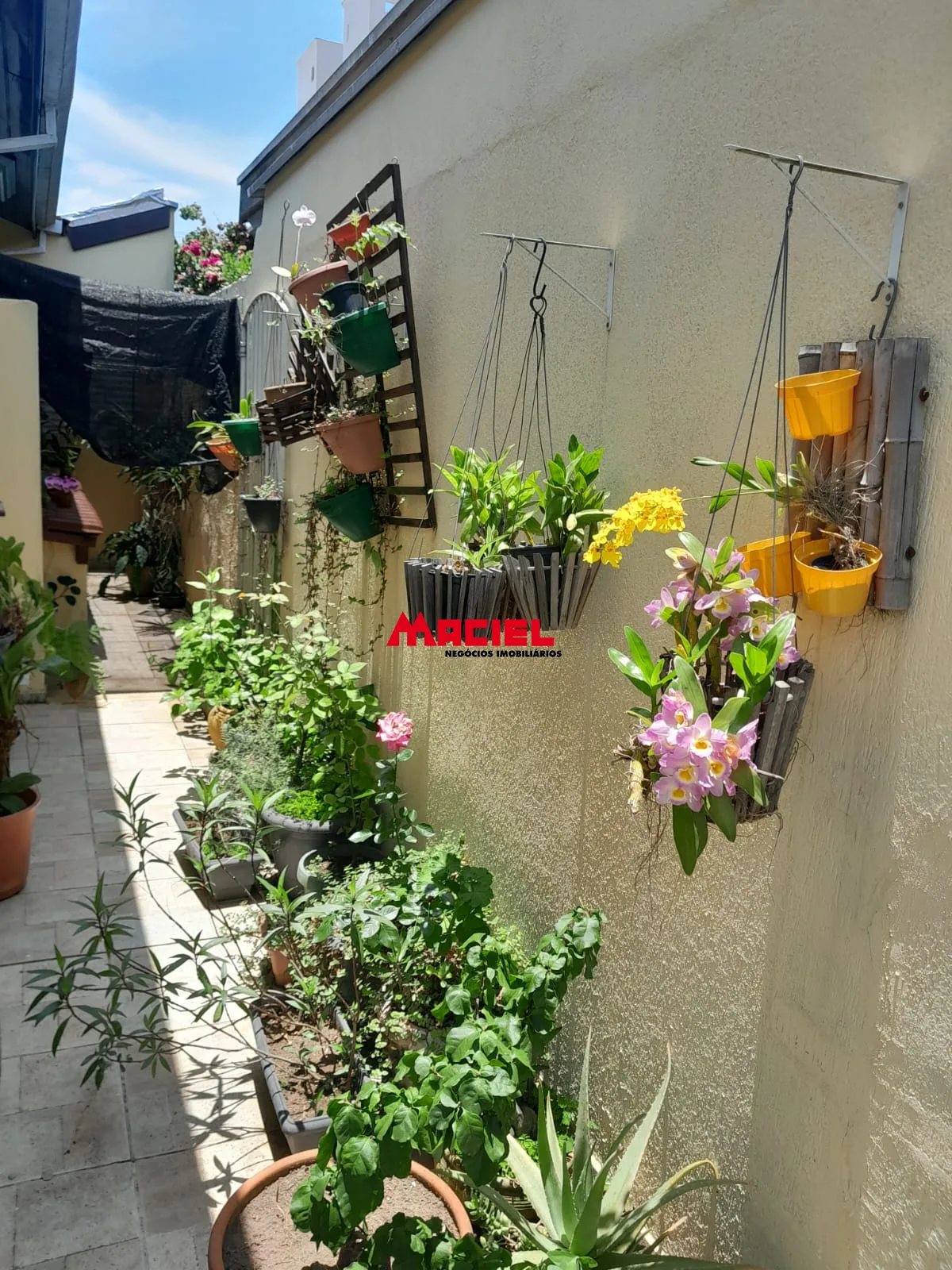 Comprar Casa / Padr&atilde;o em S&atilde;o Jos&eacute; dos Campos R$ 1.160.000,00 - Foto 2