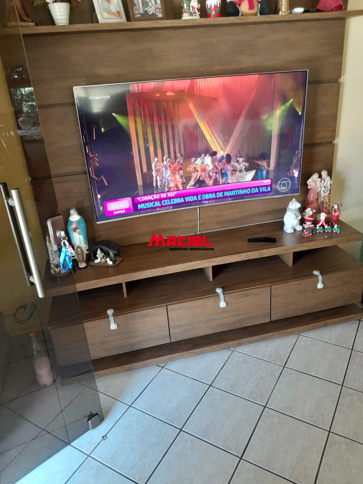 Comprar Casa / Padr&atilde;o em S&atilde;o Jos&eacute; dos Campos R$ 1.160.000,00 - Foto 6