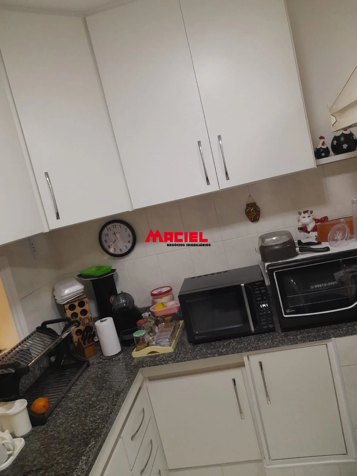 Comprar Casa / Padr&atilde;o em S&atilde;o Jos&eacute; dos Campos R$ 1.160.000,00 - Foto 17