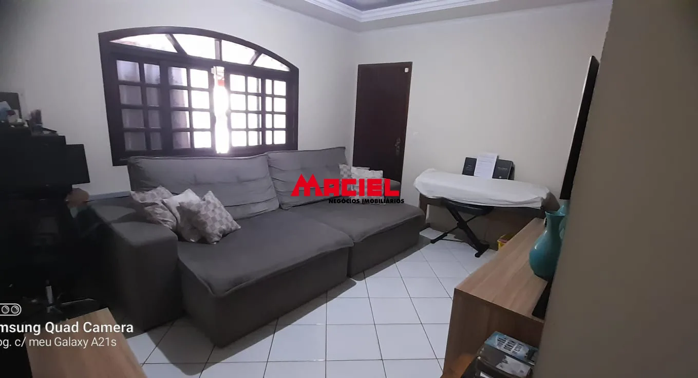 Comprar Casa / Padr&atilde;o em S&atilde;o Jos&eacute; dos Campos R$ 550.000,00 - Foto 4