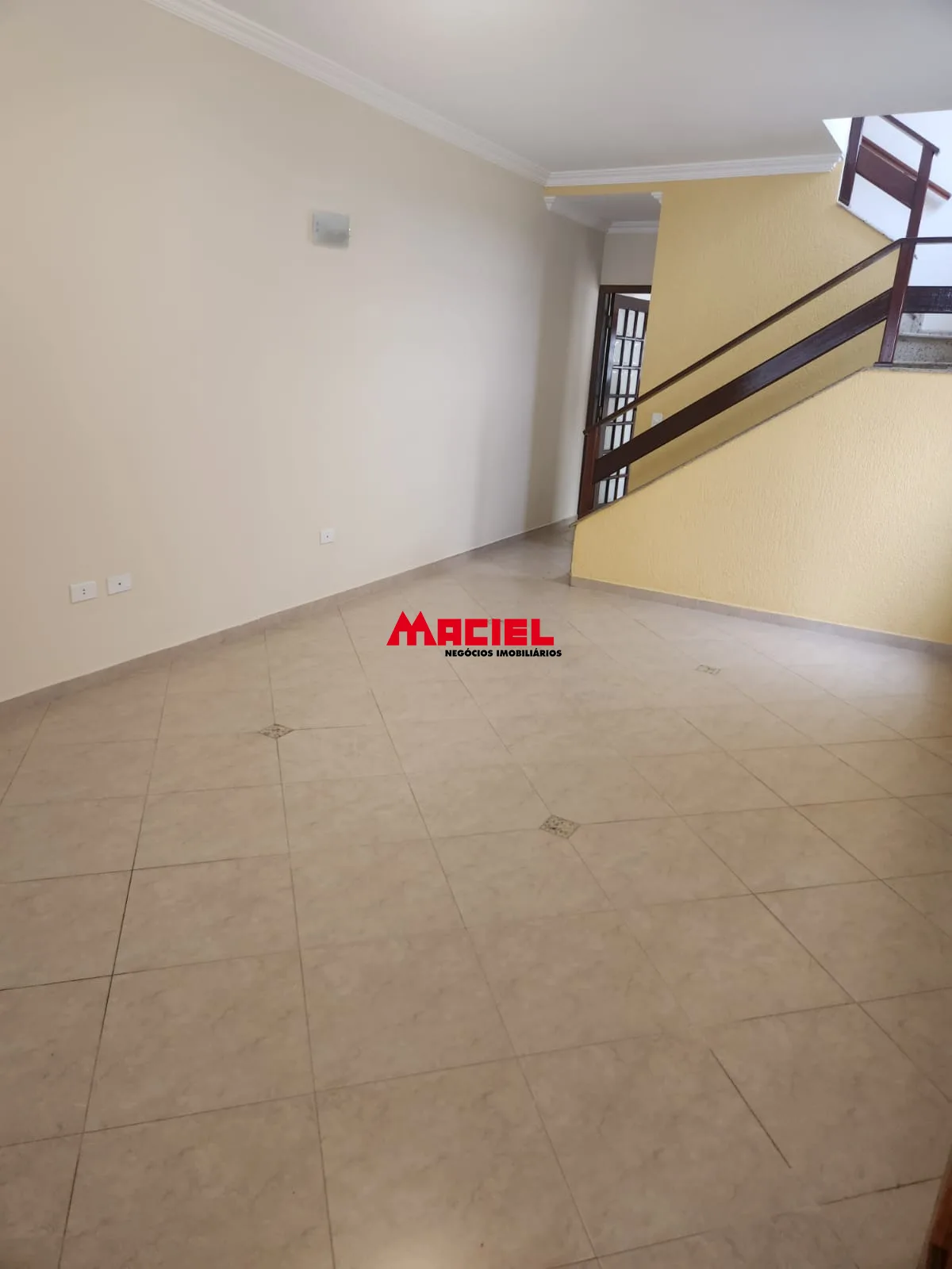 Alugar Casa / Sobrado em S&atilde;o Jos&eacute; dos Campos R$ 4.700,00 - Foto 3