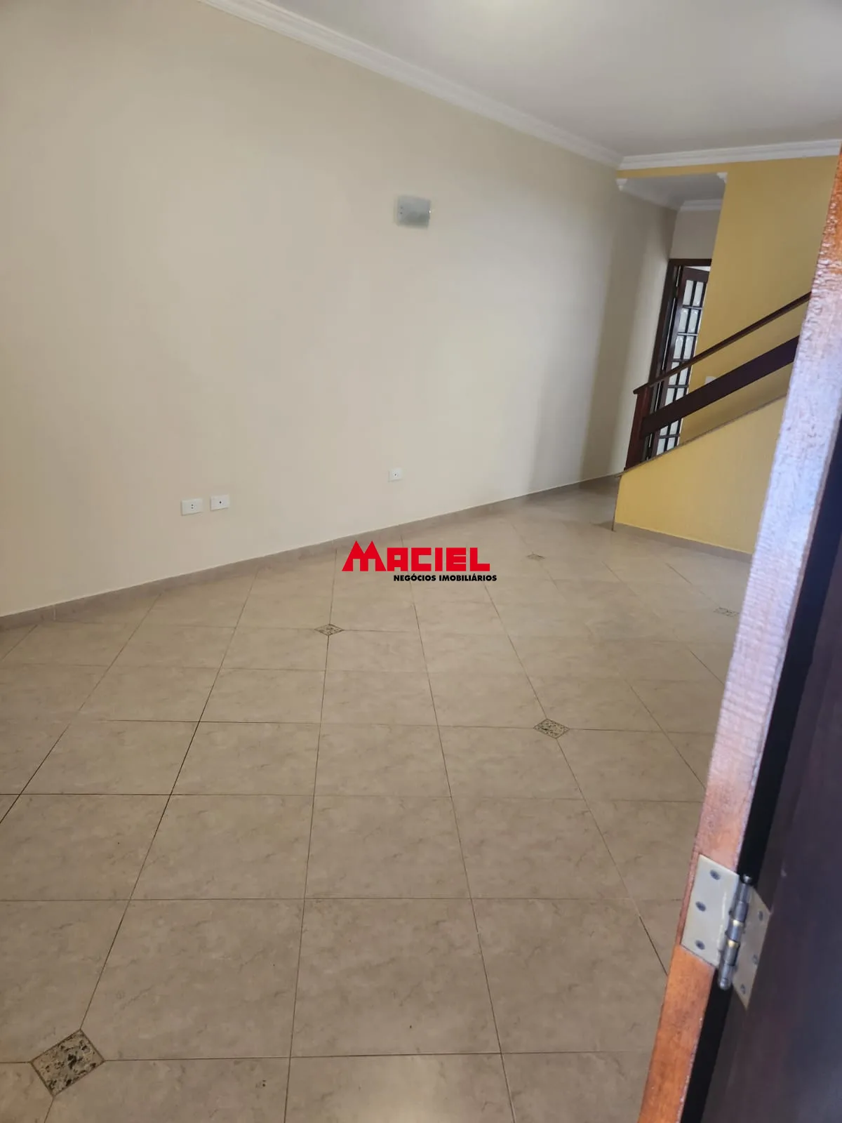 Alugar Casa / Sobrado em S&atilde;o Jos&eacute; dos Campos R$ 4.700,00 - Foto 4