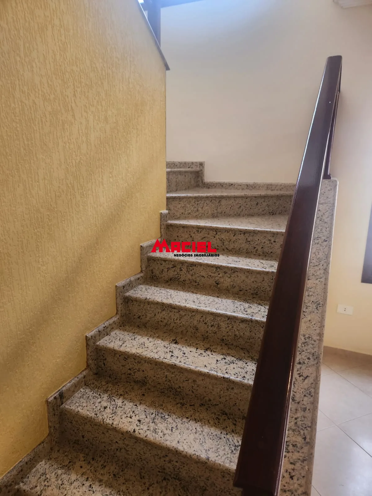 Alugar Casa / Sobrado em S&atilde;o Jos&eacute; dos Campos R$ 4.700,00 - Foto 6