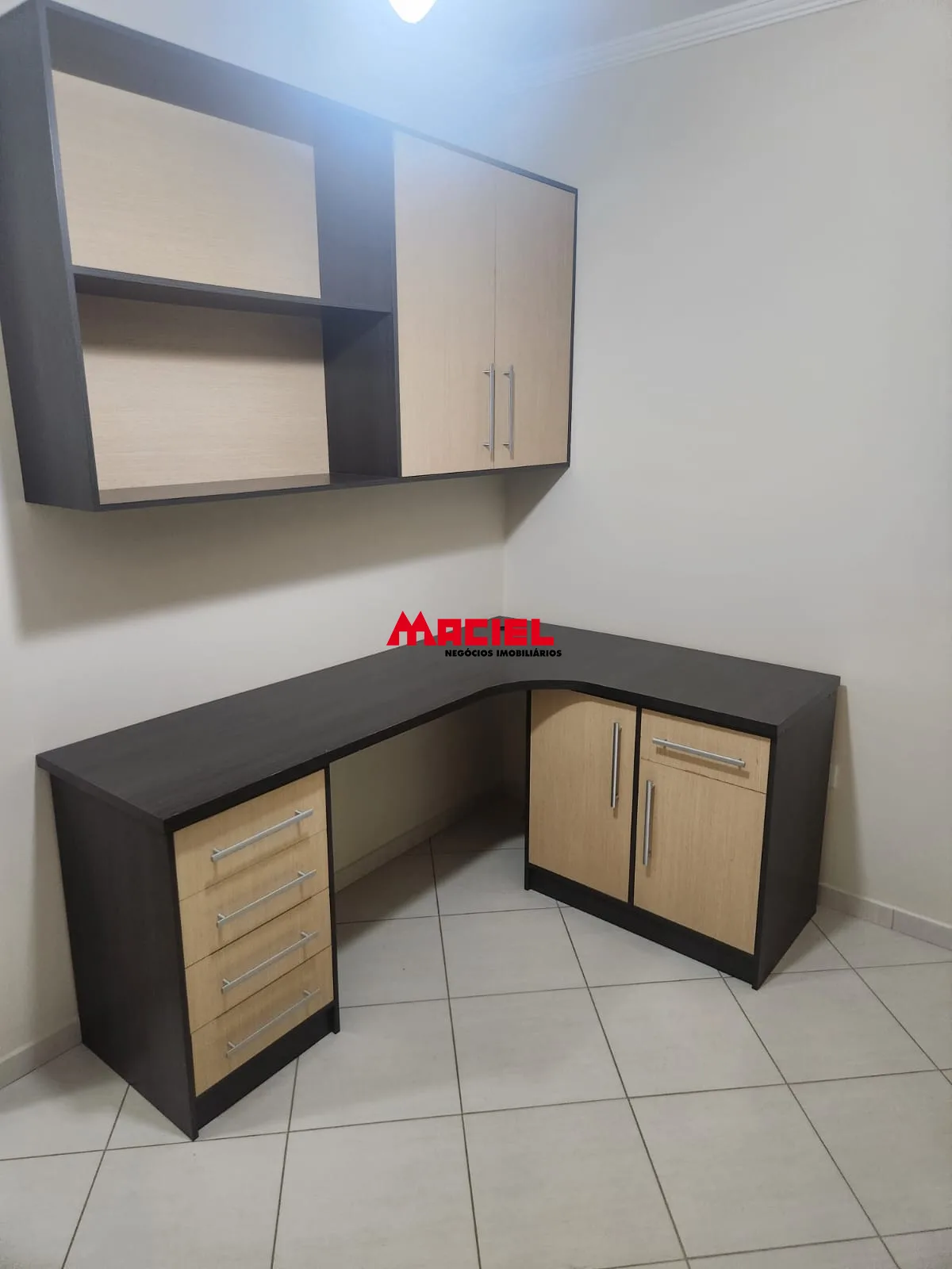 Alugar Casa / Sobrado em S&atilde;o Jos&eacute; dos Campos R$ 4.700,00 - Foto 16