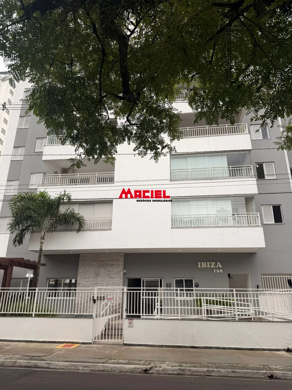 Alugar Apartamento / Padr&atilde;o em S&atilde;o Jos&eacute; dos Campos R$ 4.500,00 - Foto 11