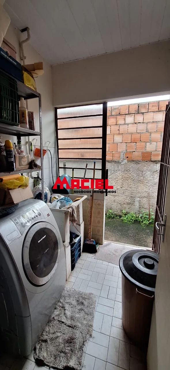 Comprar Casa / Padr&atilde;o em S&atilde;o Jos&eacute; dos Campos R$ 400.000,00 - Foto 8