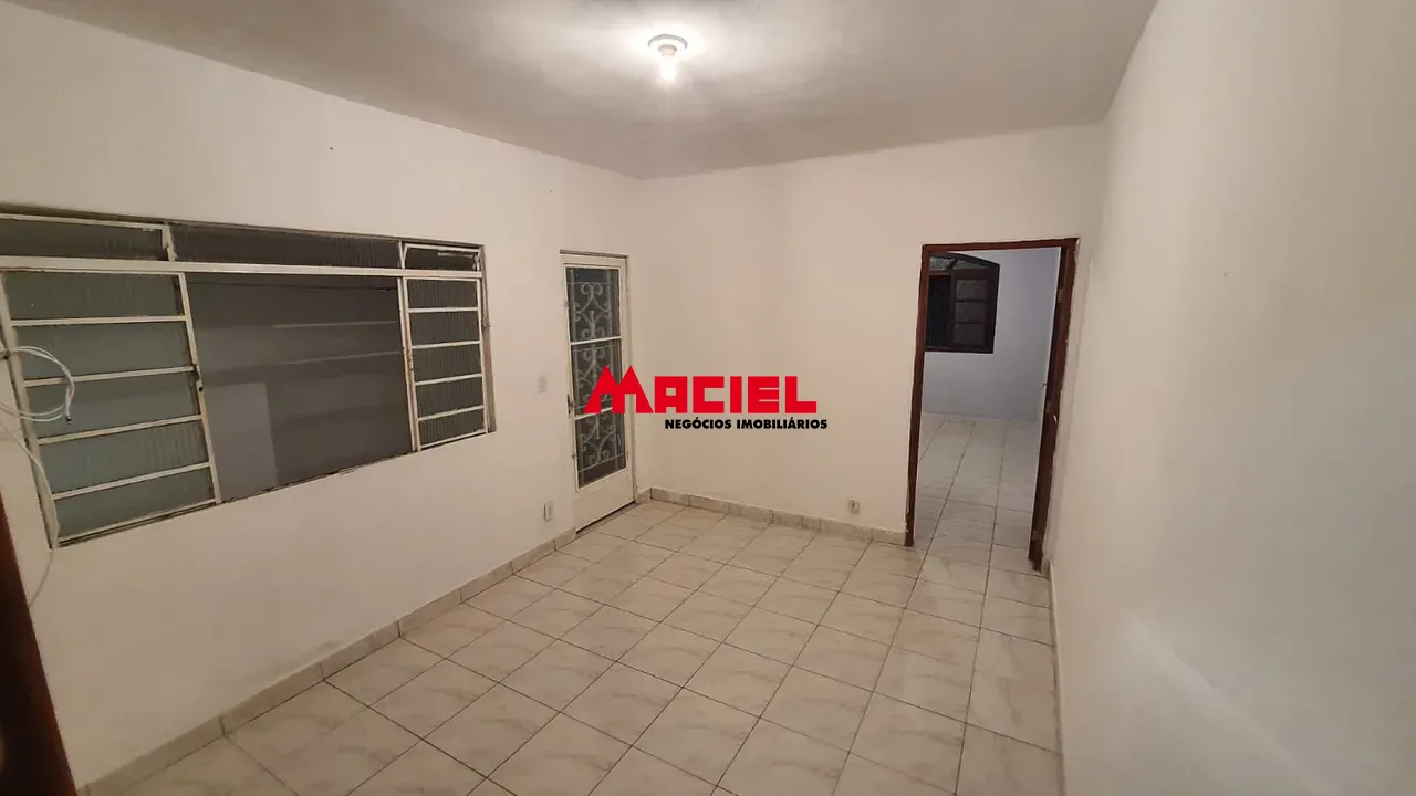 Comprar Casa / Padr&atilde;o em S&atilde;o Jos&eacute; dos Campos R$ 300.000,00 - Foto 1