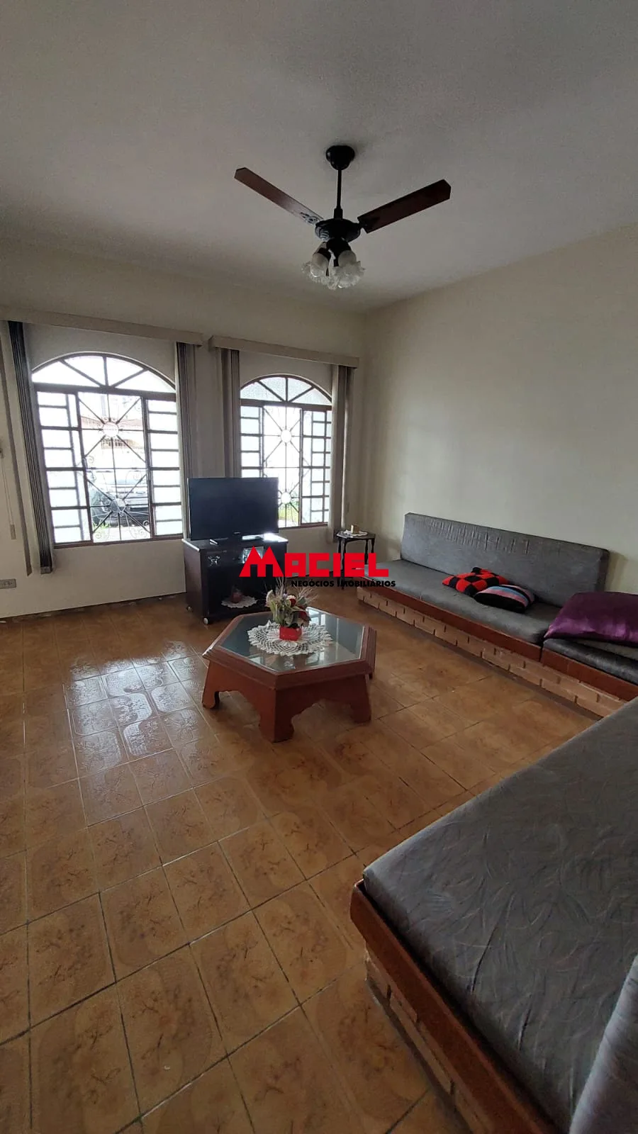 Comprar Casa / Padr&atilde;o em Caraguatatuba R$ 890.000,00 - Foto 2