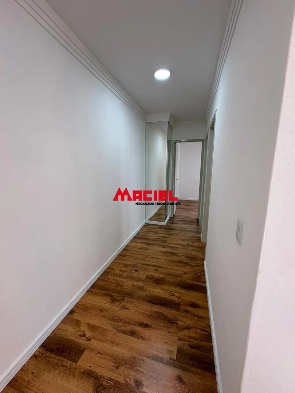 Comprar Apartamento / Padr&atilde;o em S&atilde;o Jos&eacute; dos Campos R$ 255.000,00 - Foto 3