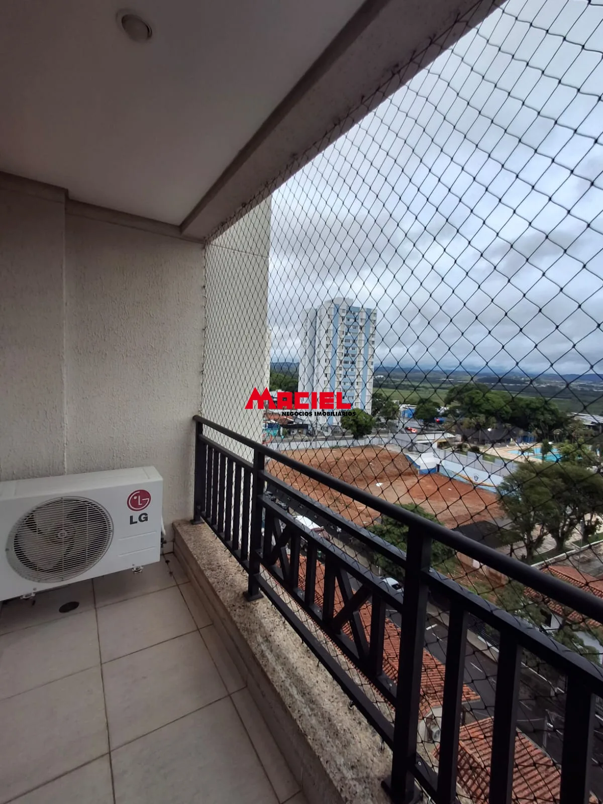 Alugar Apartamento / Padr&atilde;o em S&atilde;o Jos&eacute; dos Campos R$ 5.500,00 - Foto 5