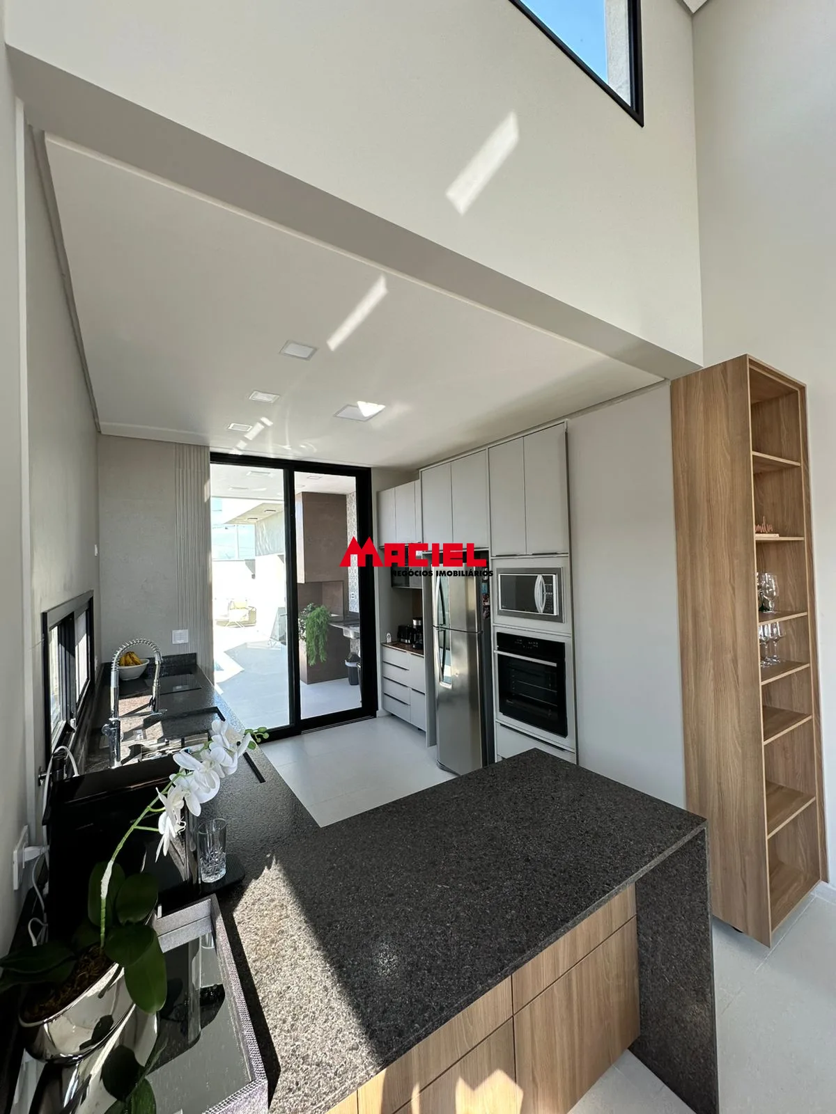 Comprar Casa / Condom&iacute;nio em S&atilde;o Jos&eacute; dos Campos R$ 1.250.000,00 - Foto 5