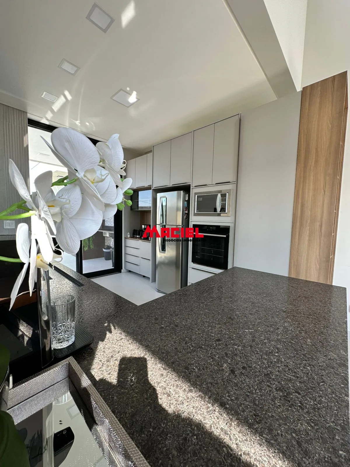 Comprar Casa / Condom&iacute;nio em S&atilde;o Jos&eacute; dos Campos R$ 1.250.000,00 - Foto 6