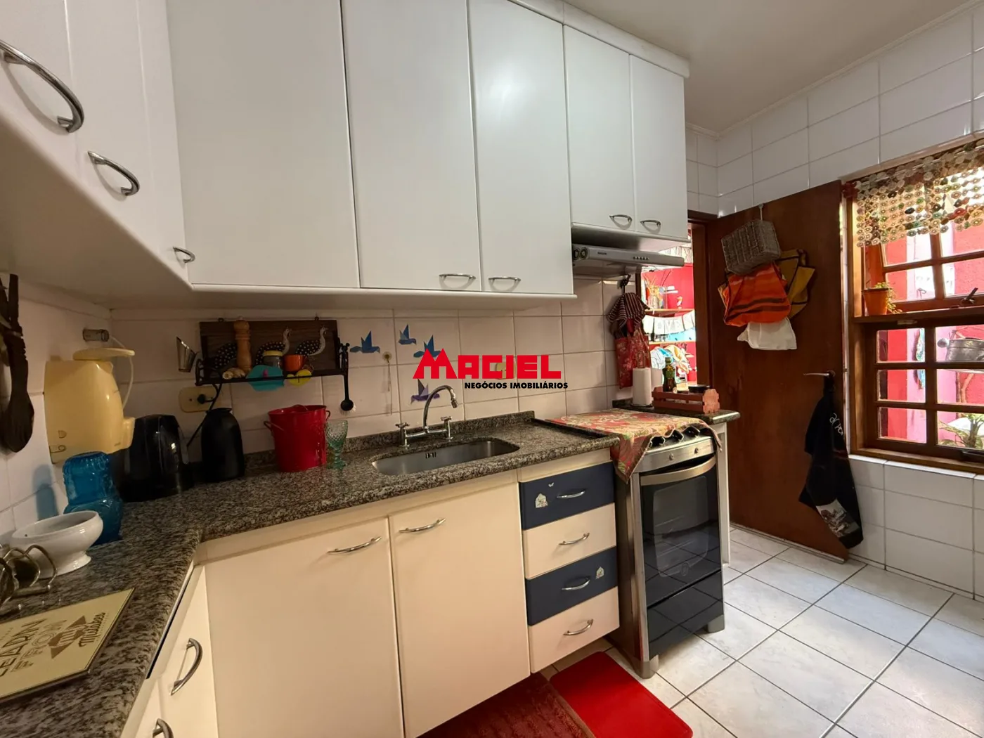 Alugar Casa / Condom&iacute;nio em S&atilde;o Jos&eacute; dos Campos R$ 5.500,00 - Foto 8