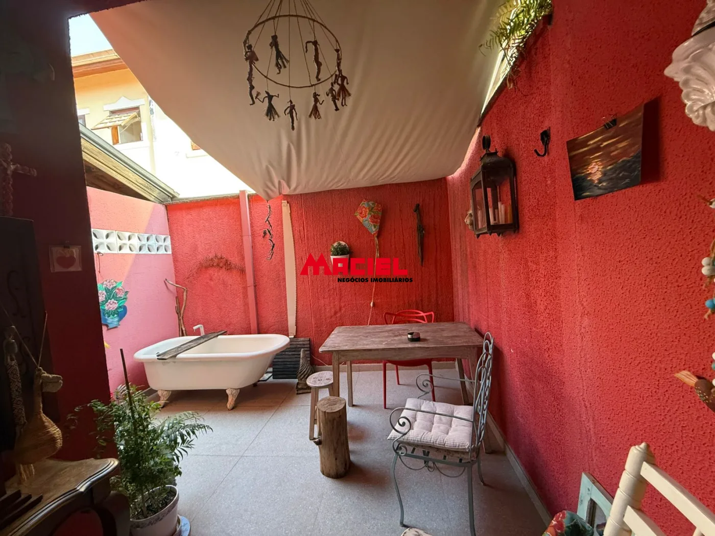 Alugar Casa / Condom&iacute;nio em S&atilde;o Jos&eacute; dos Campos R$ 5.500,00 - Foto 18