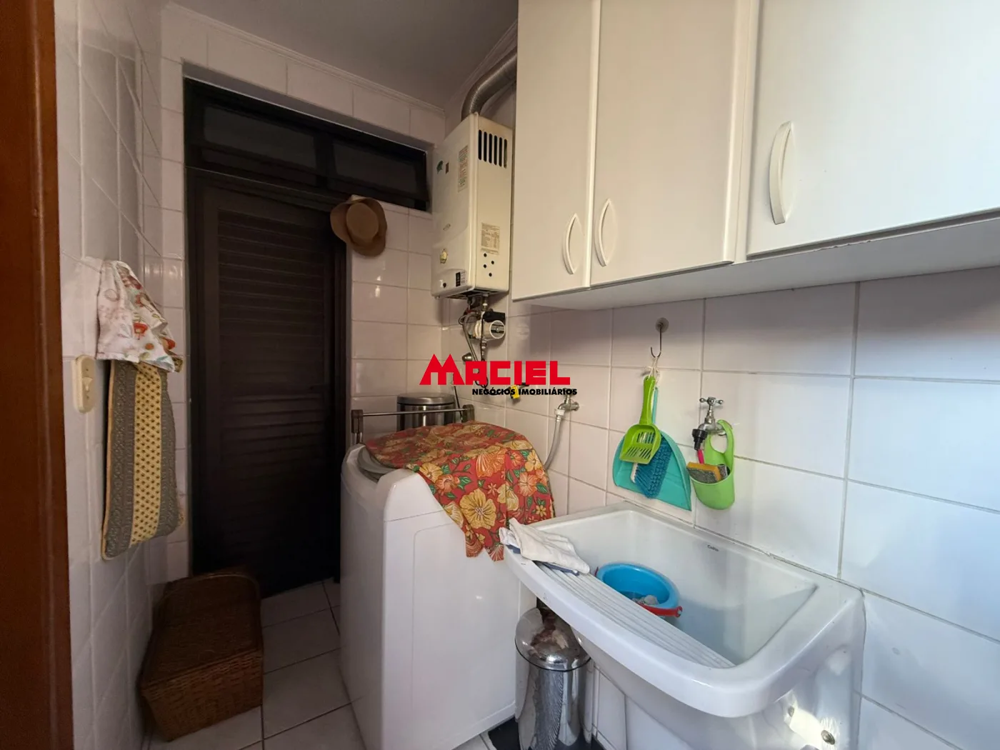 Alugar Casa / Condom&iacute;nio em S&atilde;o Jos&eacute; dos Campos R$ 5.500,00 - Foto 20