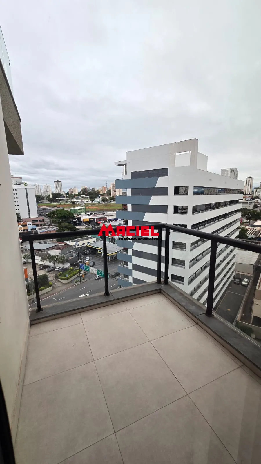 Alugar Apartamento / Flat em S&atilde;o Jos&eacute; dos Campos R$ 3.000,00 - Foto 4
