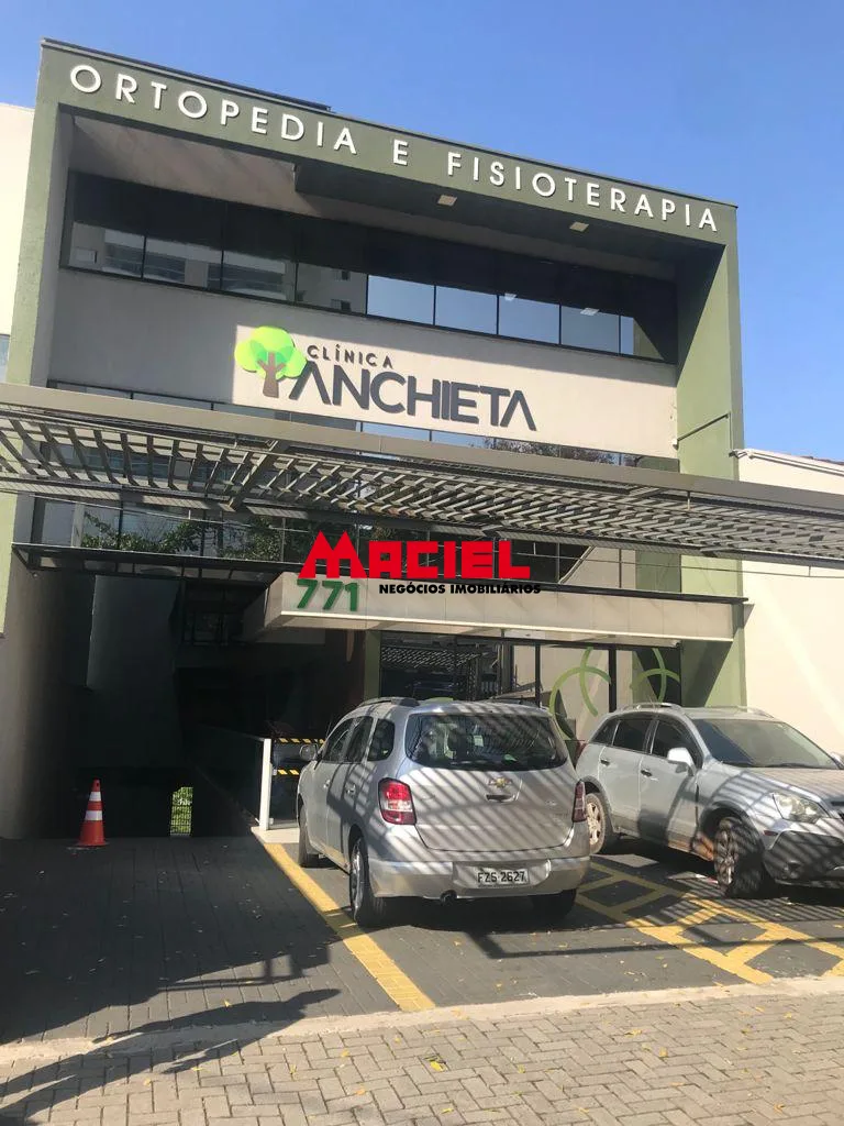 Alugar Comercial / Pr&eacute;dio em S&atilde;o Jos&eacute; dos Campos R$ 44.000,00 - Foto 9