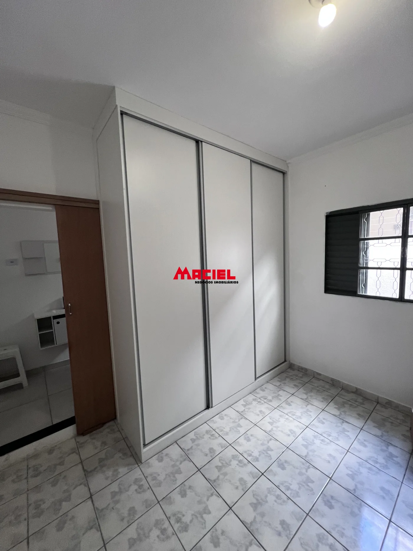Comprar Casa / Padr&atilde;o em S&atilde;o Jos&eacute; dos Campos R$ 365.000,00 - Foto 13