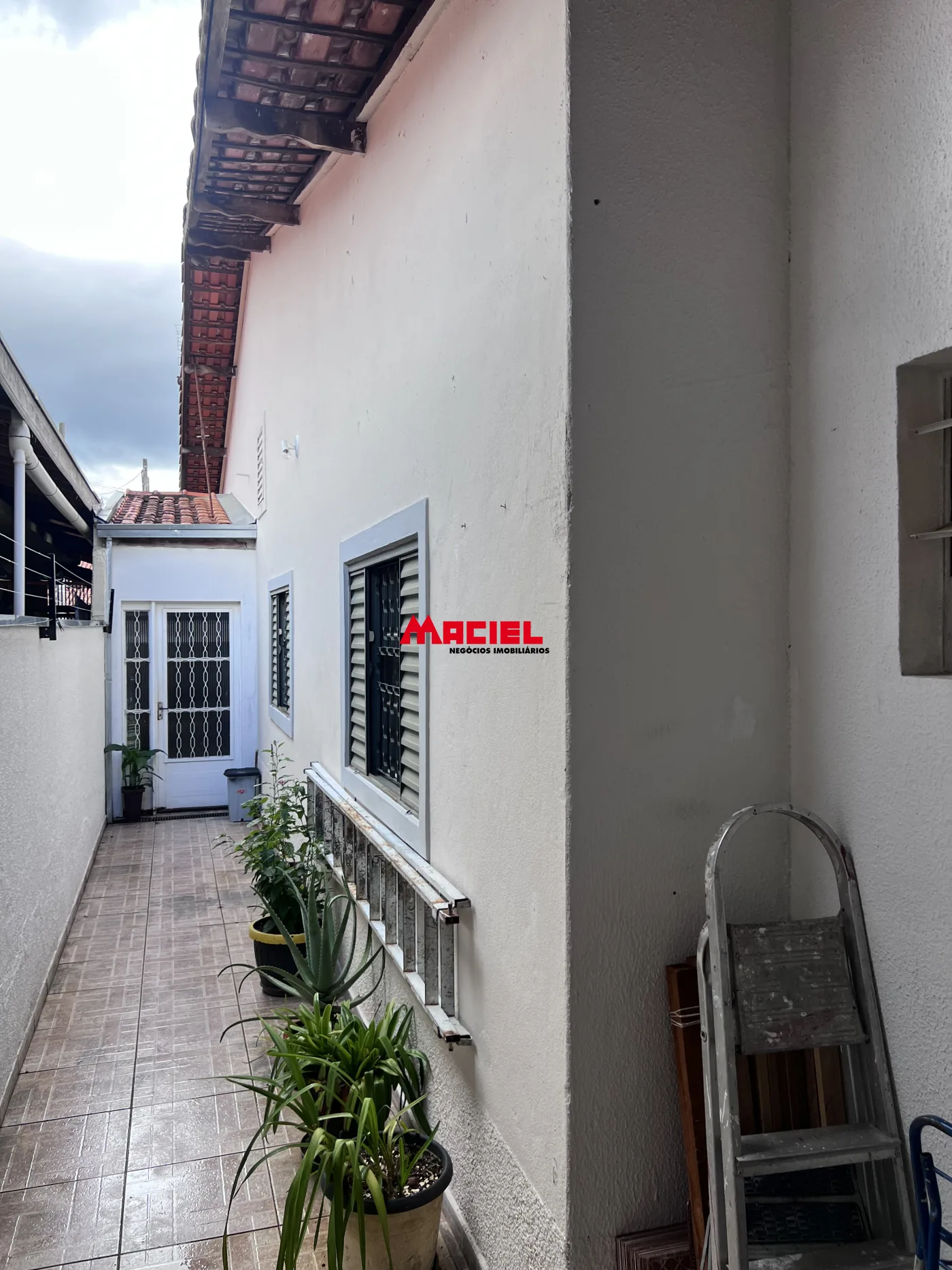 Comprar Casa / Padr&atilde;o em S&atilde;o Jos&eacute; dos Campos R$ 365.000,00 - Foto 18