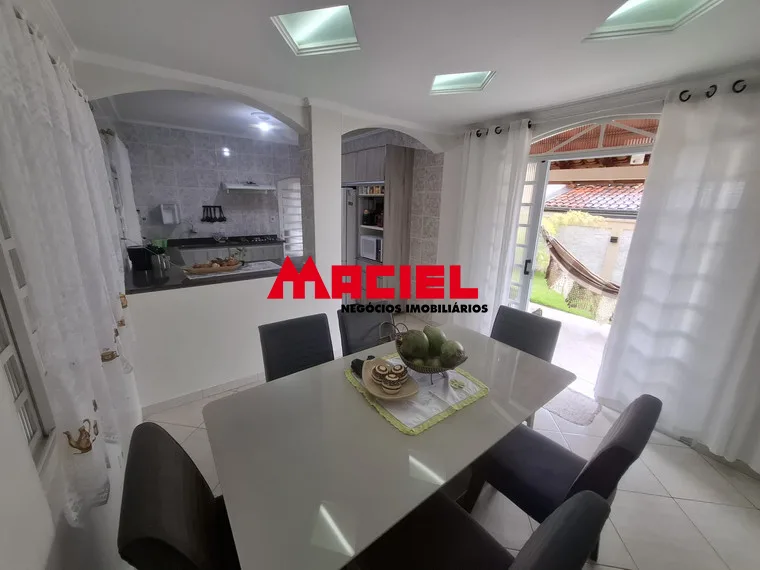 Comprar Casa / Sobrado em S&atilde;o Jos&eacute; dos Campos R$ 800.000,00 - Foto 3