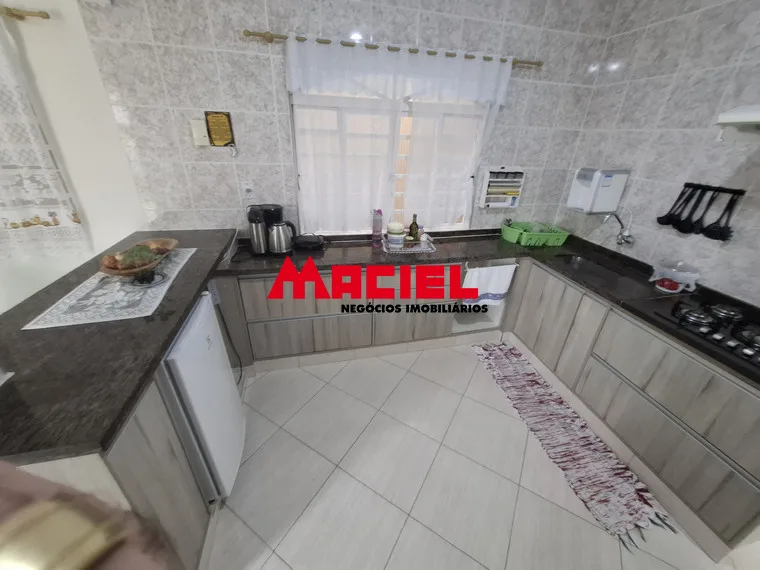 Comprar Casa / Sobrado em S&atilde;o Jos&eacute; dos Campos R$ 800.000,00 - Foto 12