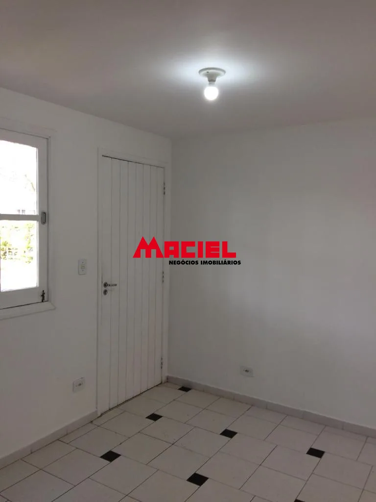 Comprar Casa / Padr&atilde;o em S&atilde;o Jos&eacute; dos Campos R$ 390.000,00 - Foto 1