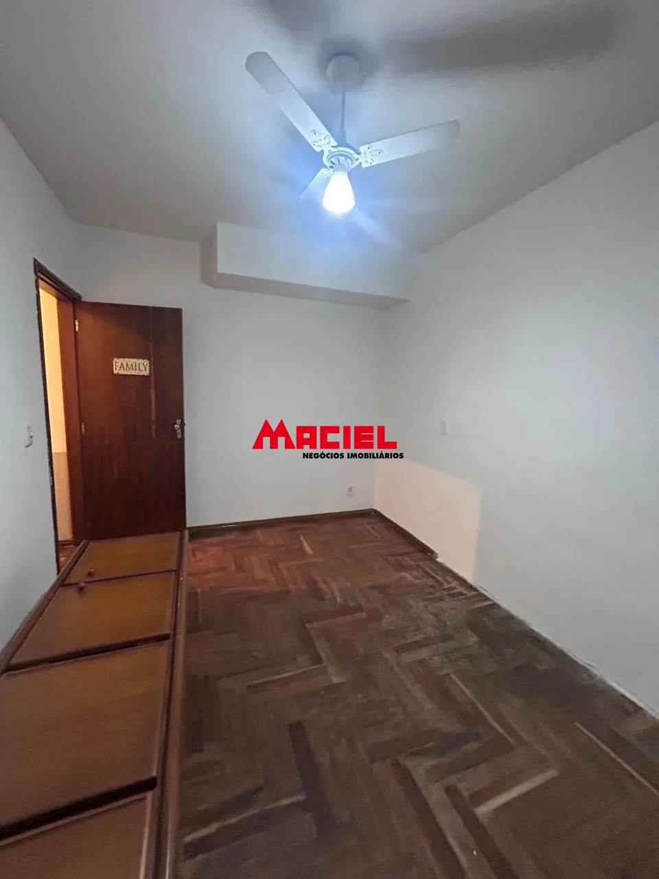 Comprar Casa / Sobrado em S&atilde;o Jos&eacute; dos Campos R$ 846.000,00 - Foto 12