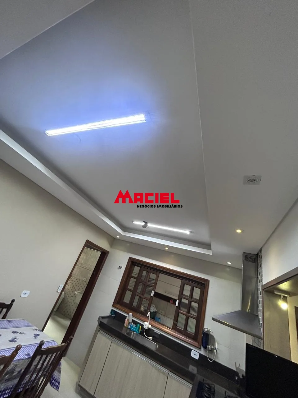 Comprar Casa / Sobrado em S&atilde;o Jos&eacute; dos Campos R$ 846.000,00 - Foto 14