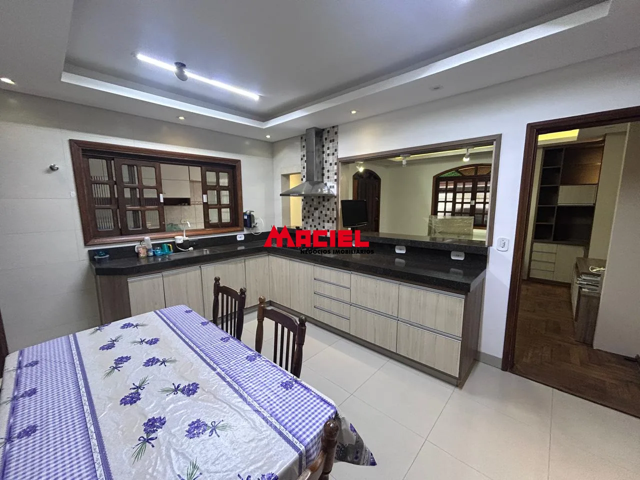 Comprar Casa / Sobrado em S&atilde;o Jos&eacute; dos Campos R$ 846.000,00 - Foto 37