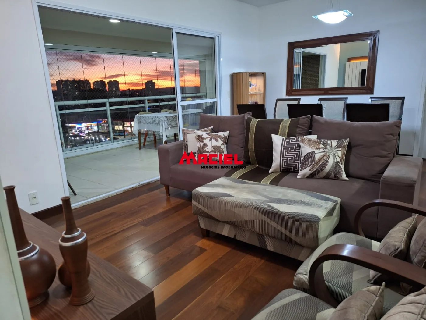 Comprar Apartamento / Padr&atilde;o em S&atilde;o Jos&eacute; dos Campos R$ 1.600.000,00 - Foto 14