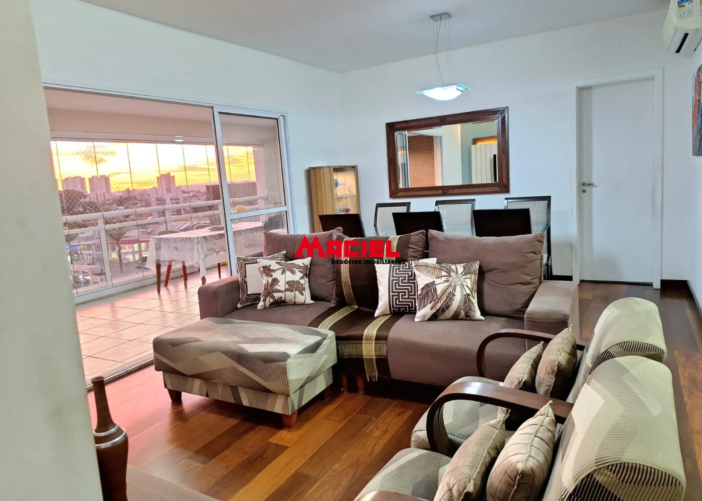 Comprar Apartamento / Padr&atilde;o em S&atilde;o Jos&eacute; dos Campos R$ 1.600.000,00 - Foto 15