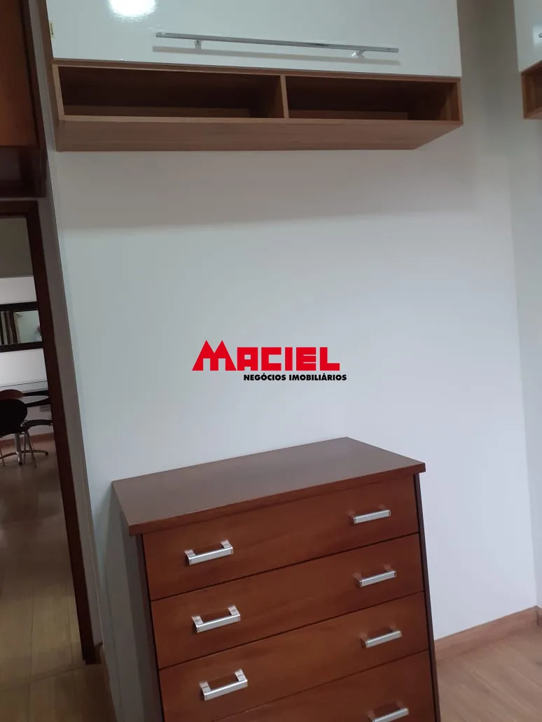 Alugar Apartamento / Mobiliado em S&atilde;o Jos&eacute; dos Campos R$ 3.000,00 - Foto 4