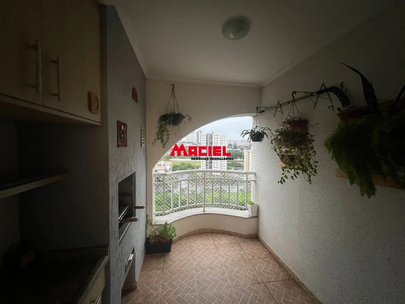 Alugar Apartamento / Padr&atilde;o em S&atilde;o Jos&eacute; dos Campos R$ 3.500,00 - Foto 8