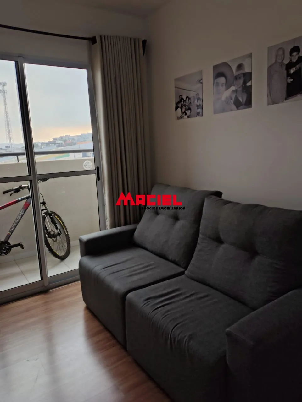 Comprar Apartamento / Padr&atilde;o em S&atilde;o Jos&eacute; dos Campos R$ 360.000,00 - Foto 4