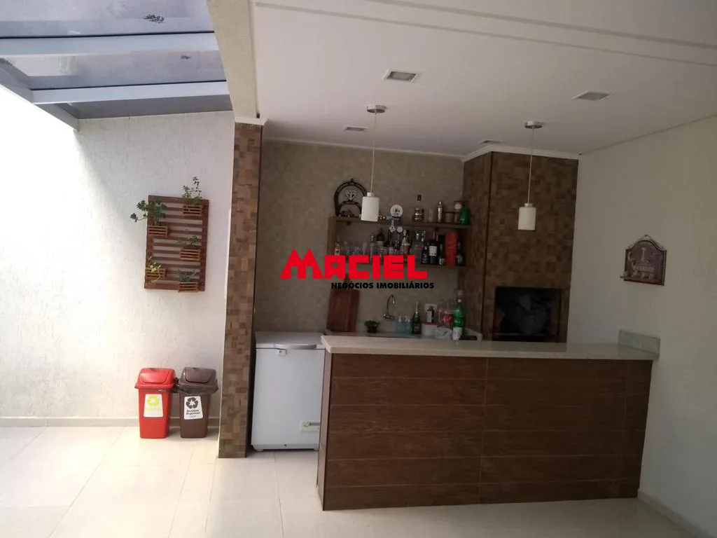 Comprar Casa / Sobrado em S&atilde;o Jos&eacute; dos Campos R$ 750.000,00 - Foto 13