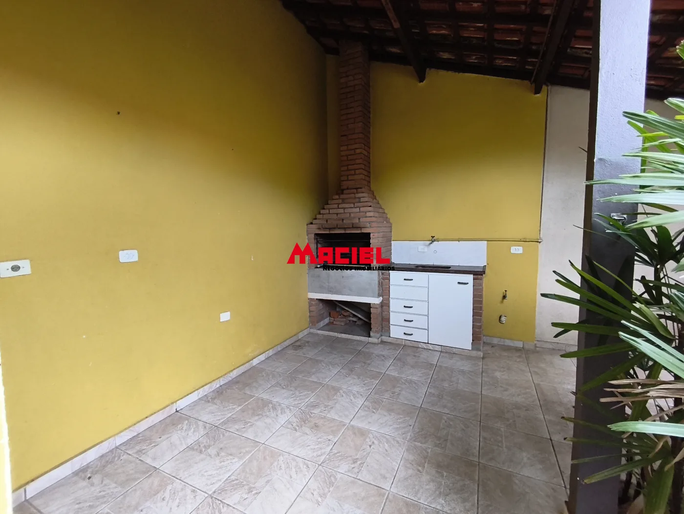 Alugar Casa / Padr&atilde;o em S&atilde;o Jos&eacute; dos Campos R$ 3.500,00 - Foto 15