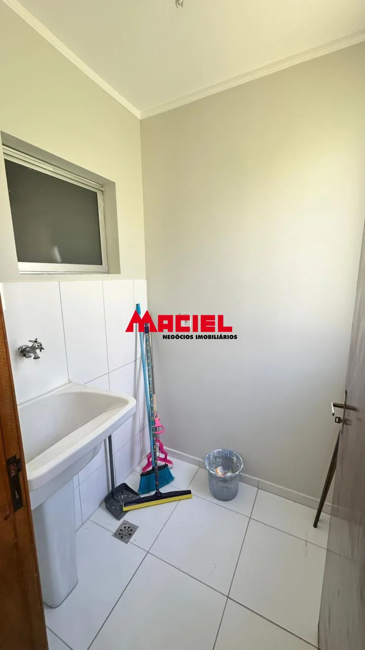 Alugar Apartamento / Padr&atilde;o em S&atilde;o Jos&eacute; dos Campos R$ 2.000,00 - Foto 9