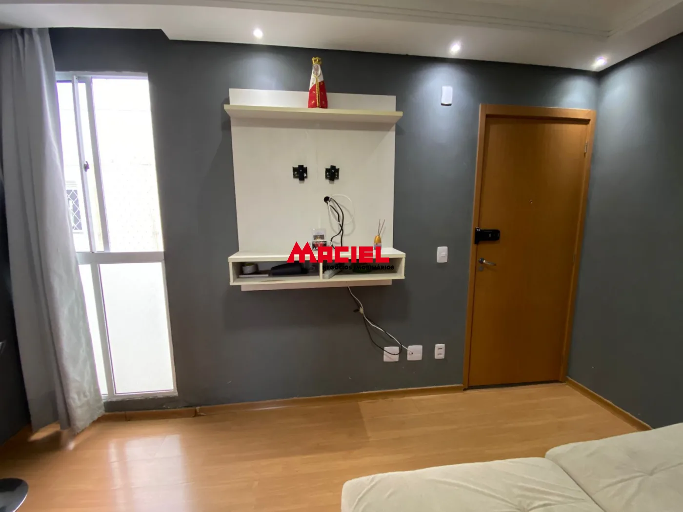 Comprar Apartamento / Padr&atilde;o em S&atilde;o Jos&eacute; dos Campos R$ 240.000,00 - Foto 1
