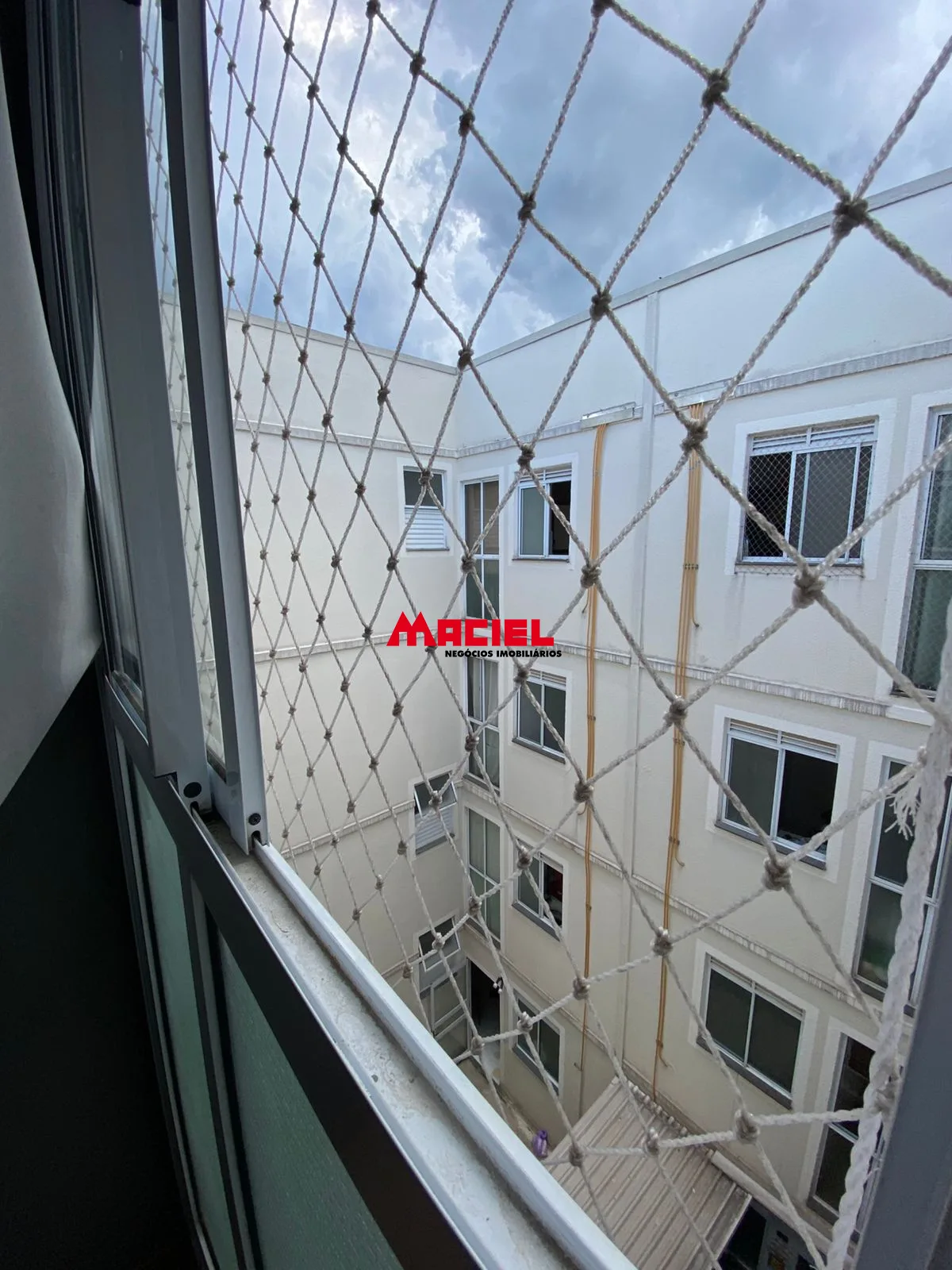 Comprar Apartamento / Padr&atilde;o em S&atilde;o Jos&eacute; dos Campos R$ 240.000,00 - Foto 16