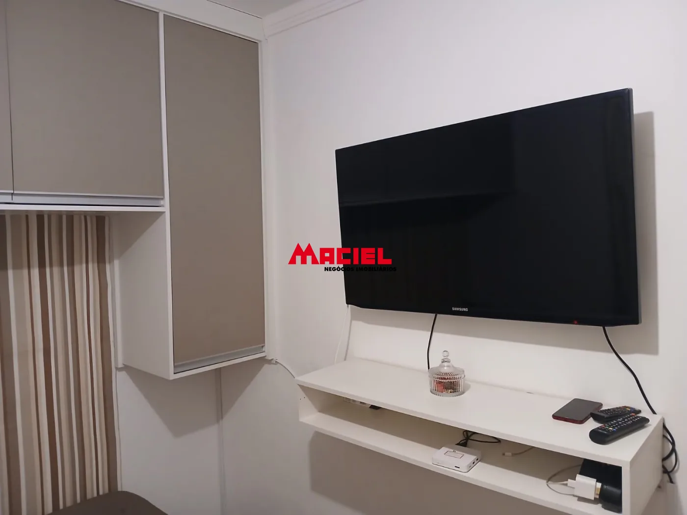 Comprar Apartamento / Padr&atilde;o em S&atilde;o Jos&eacute; dos Campos R$ 400.000,00 - Foto 13