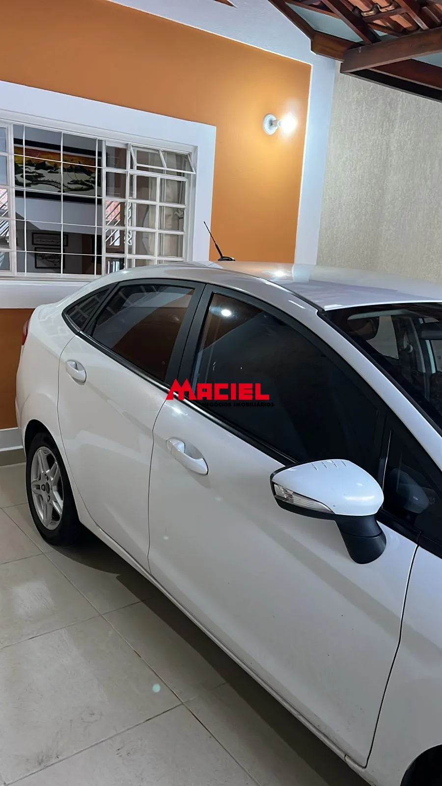 Alugar Casa / Sobrado em S&atilde;o Jos&eacute; dos Campos R$ 4.500,00 - Foto 3