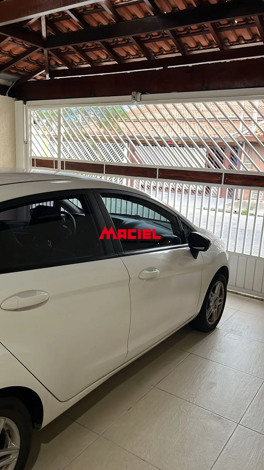 Alugar Casa / Sobrado em S&atilde;o Jos&eacute; dos Campos R$ 4.500,00 - Foto 6