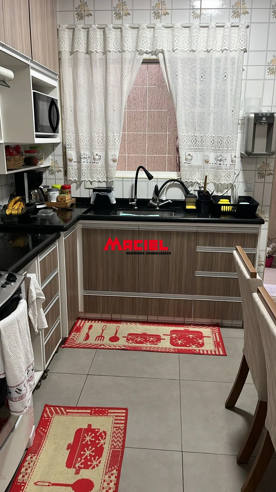 Alugar Casa / Sobrado em S&atilde;o Jos&eacute; dos Campos R$ 4.500,00 - Foto 19