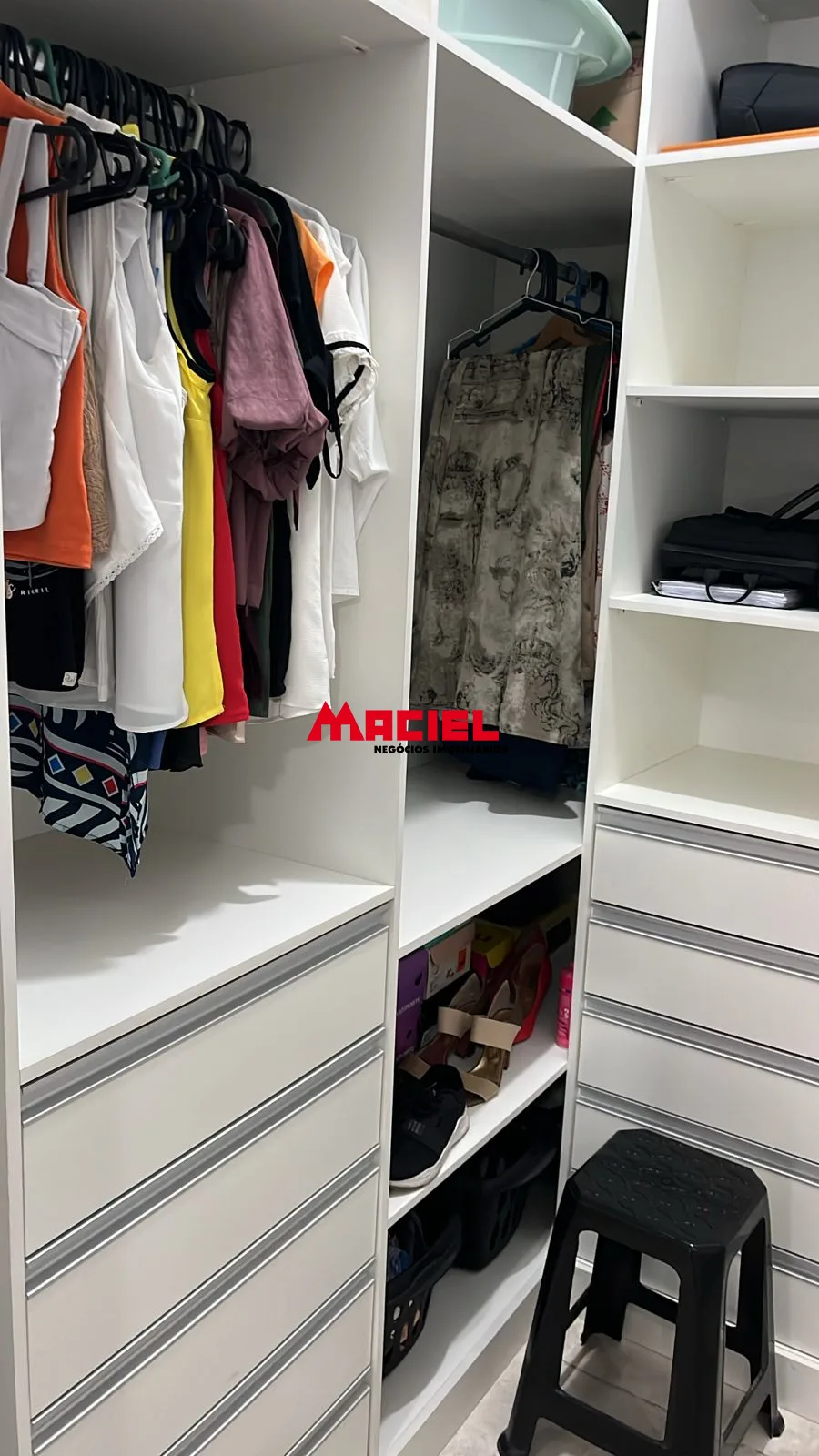 Alugar Casa / Sobrado em S&atilde;o Jos&eacute; dos Campos R$ 4.500,00 - Foto 29